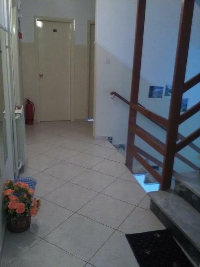 To Giouli Hotel โวโลส ภายนอก รูปภาพ
